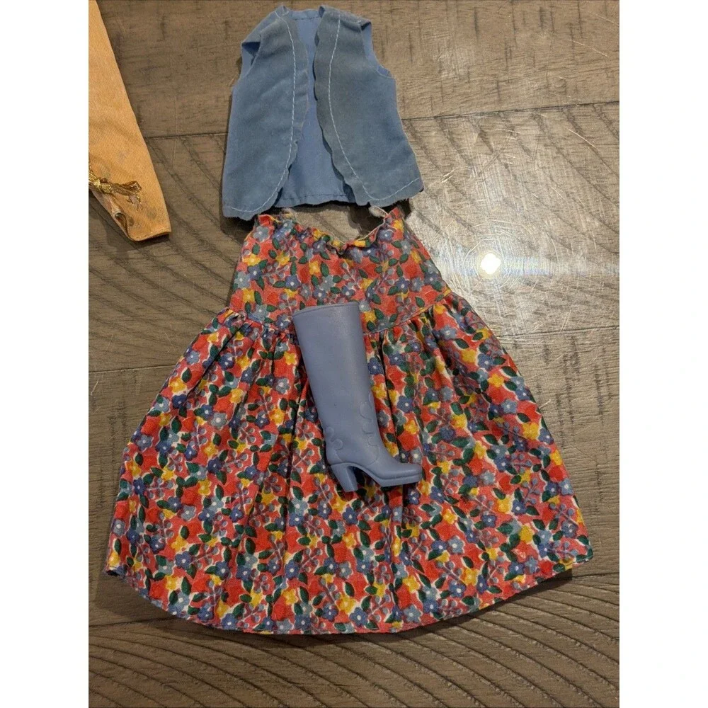Vintage Kenner Darci Fashion Doll Set Clothes Blonde 1970s Fashion Original